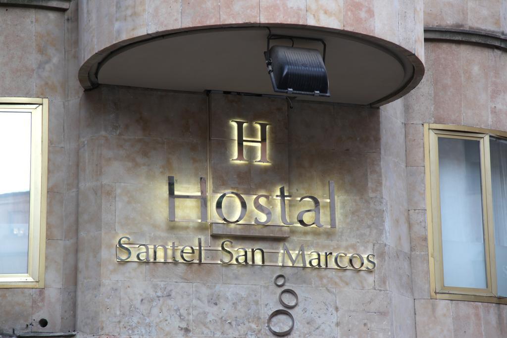 Hostal Santel San Marcos サラマンカ 部屋 写真